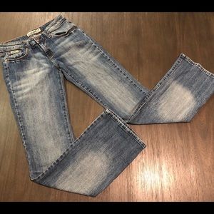 jeans that hold their shape